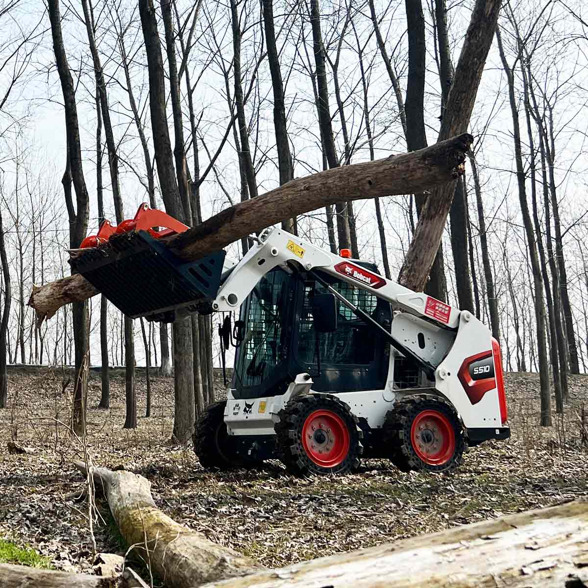 TMG Industrial 72” Skid Steer Skeleton Grapple Attachment, Universal Mount, 34” Arm Opening, 3” Tine Spacing, 2600 lb Weight Capacity, TMG-SG73