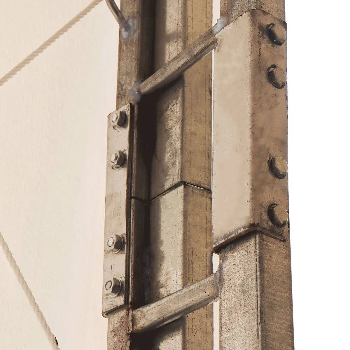 TMG-DT5040C galvanized steel truss with reinforced bolted connection