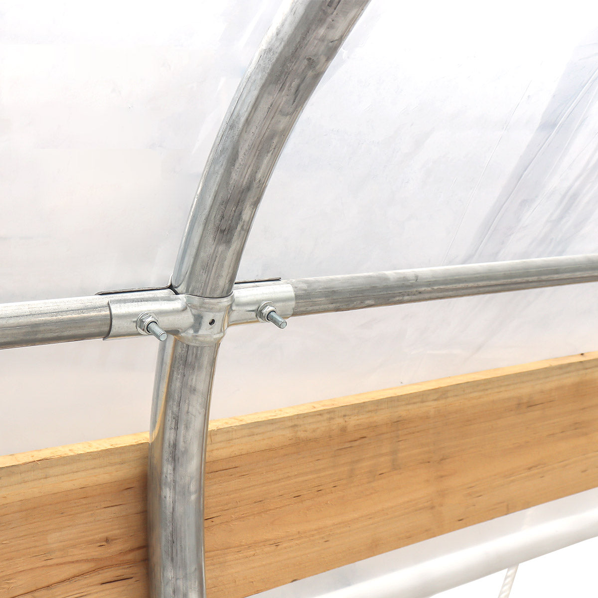 Arch joint and sidewall purlin detail on the TMG-GH2020-V2 galvanized greenhouse frame